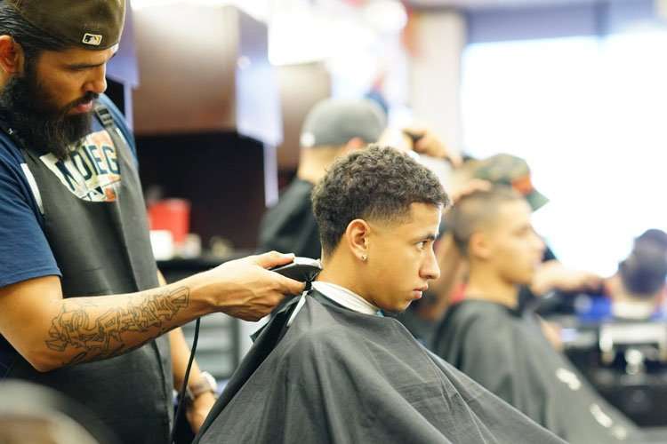 How To Become A Barber Online Schools Classes License Cost Length 